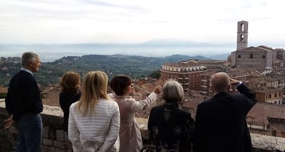 Perugia, panorama sulle colline e sul monte Subasio con Chiesa di San Domenico